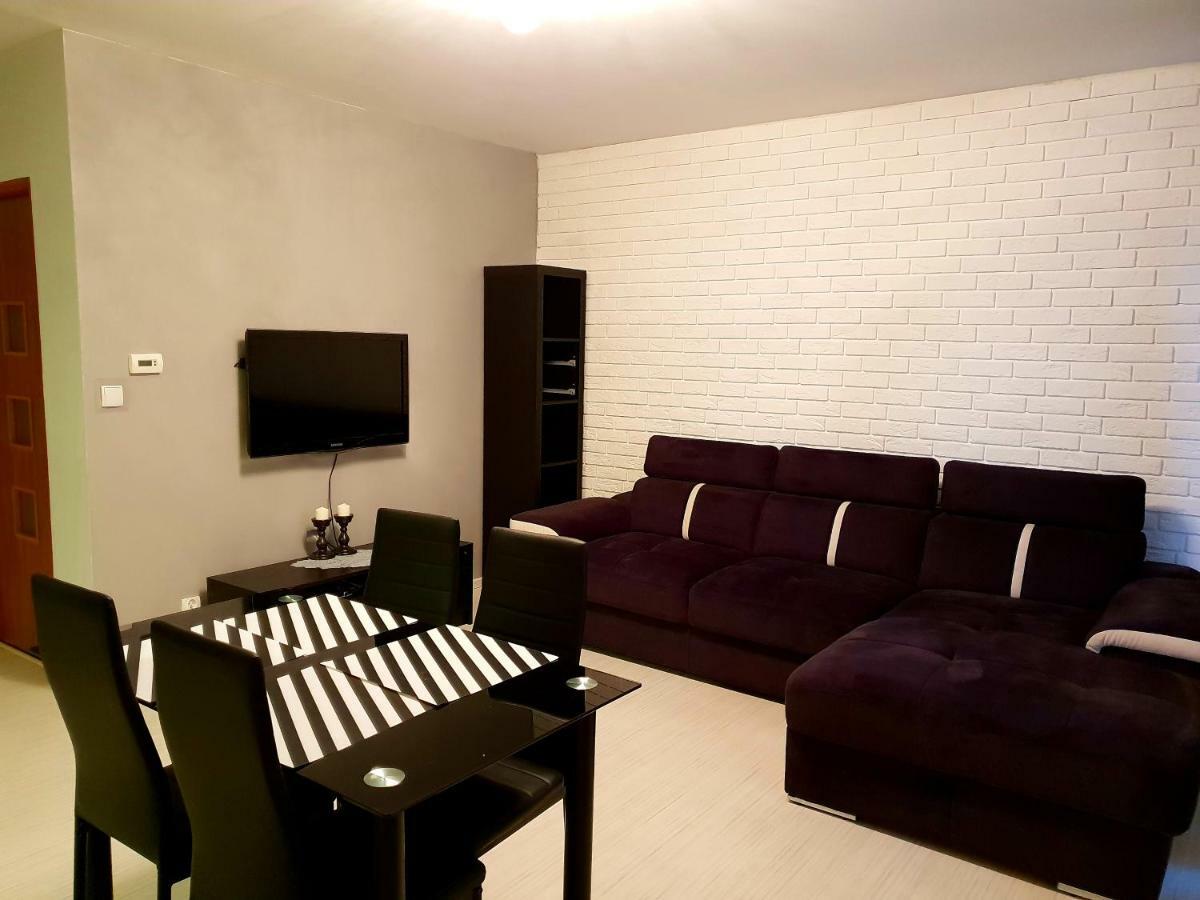 Apartament Szafir 锡隆纳葛拉 外观 照片