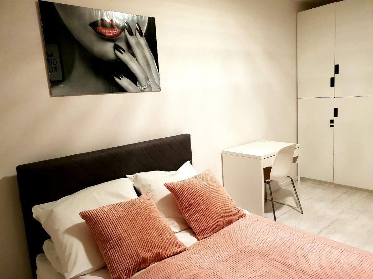Apartament Szafir 锡隆纳葛拉 外观 照片